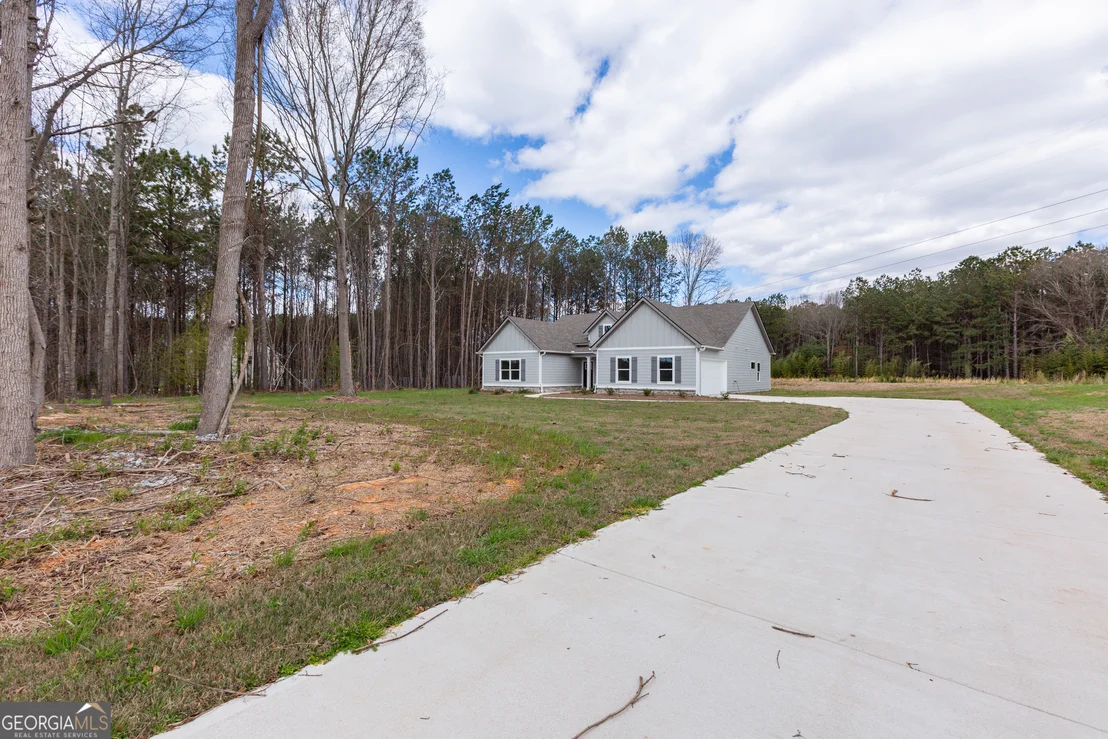 Photo of 1060 Patterson Road