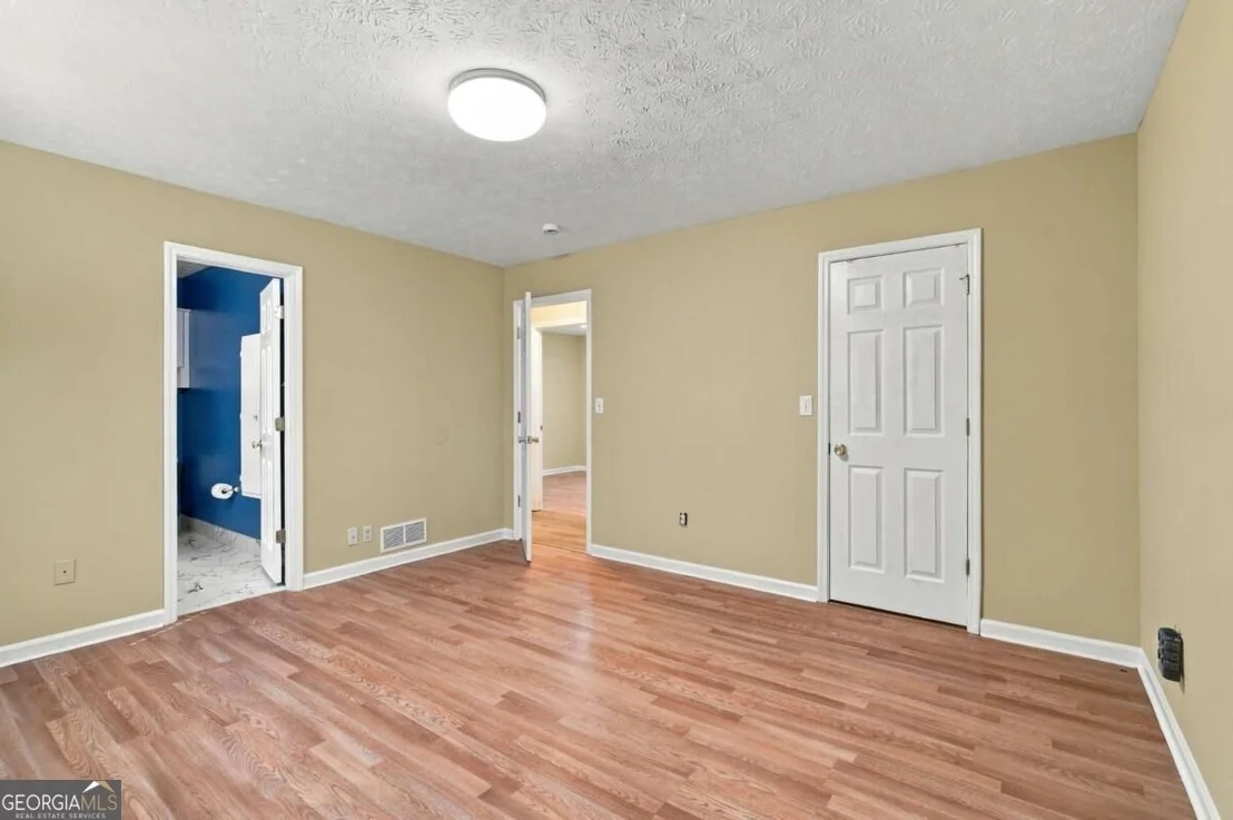 Photo of 115 Aztec Way SE