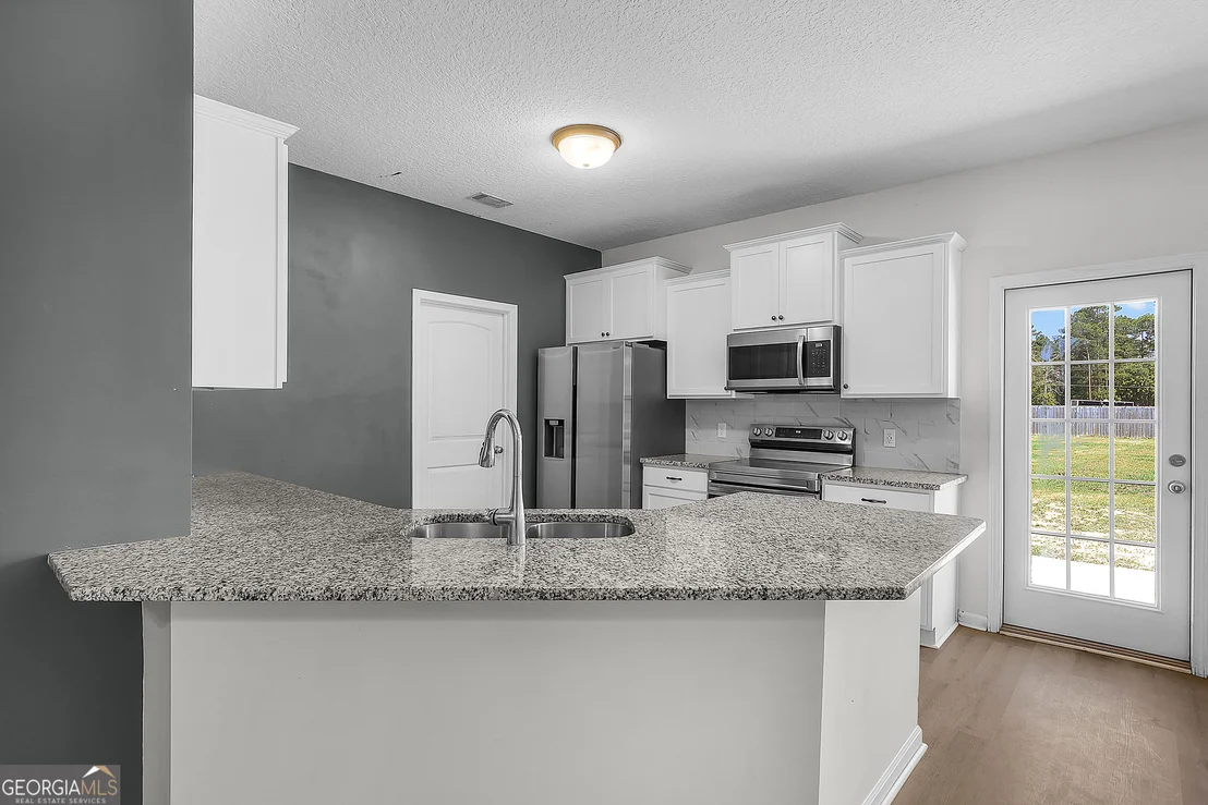 Photo of 33 NE Firefly Trace