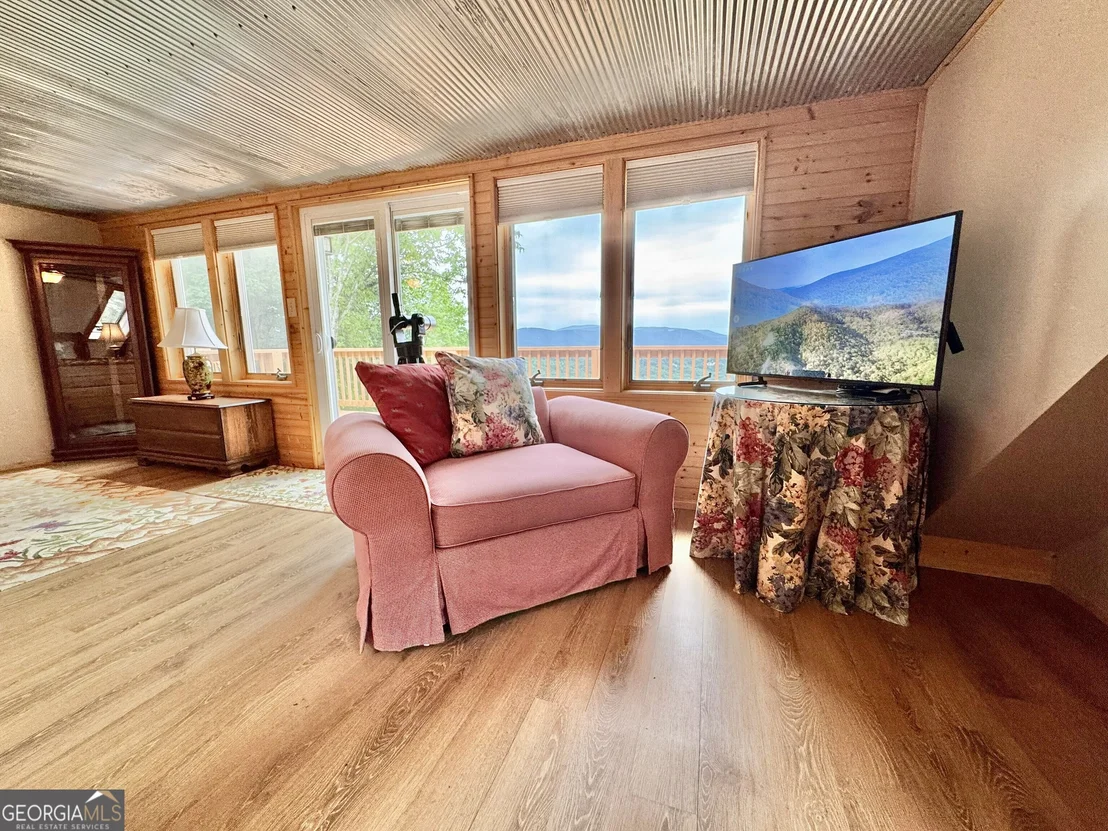 Photo of 1129 Eagle Ridge Road
