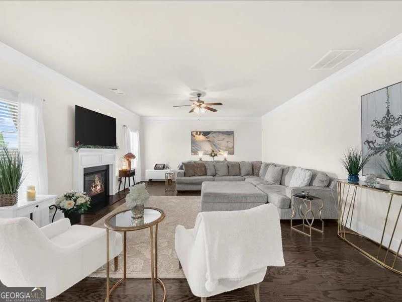Photo of 5680 Banner Boulevard