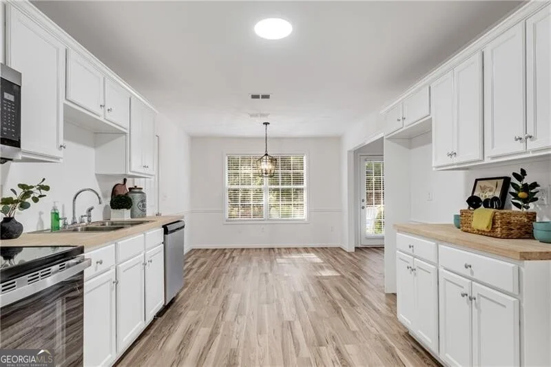 Photo of 125 Pine Ridge Trace