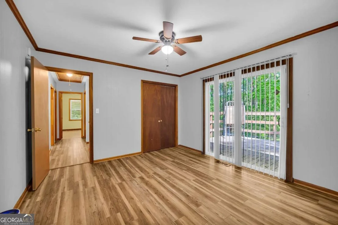 Photo of 644 Virginia Lane