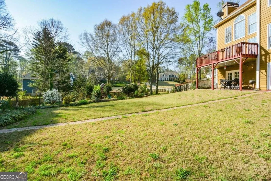 Photo of 5045 Southern Trace Drive