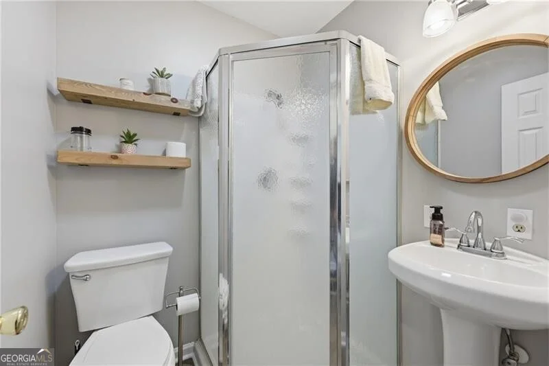 Photo of 3150 Edgewater Drive