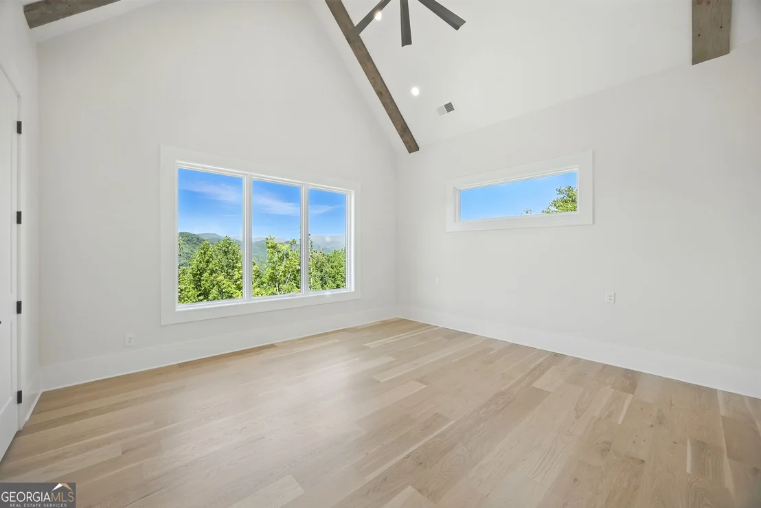 Photo of 608 Winterberry Drive
