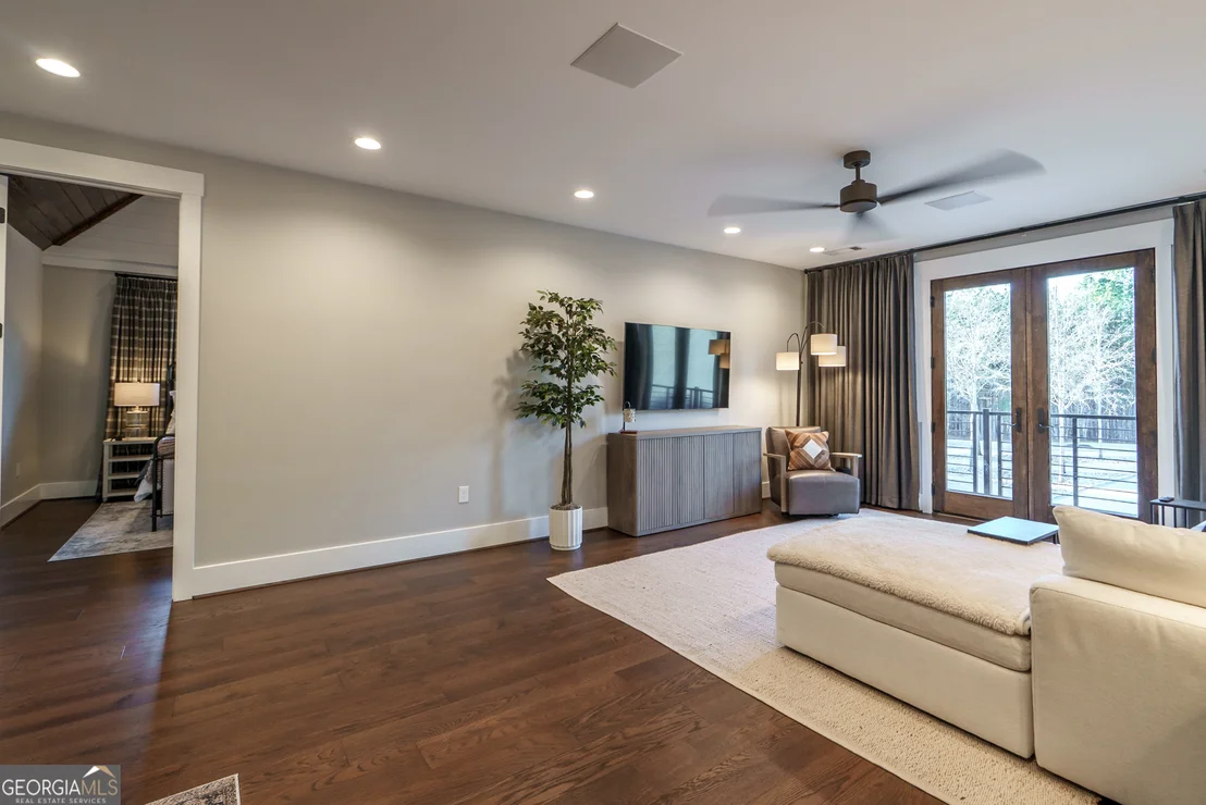 Photo of 1271 Plainview Road