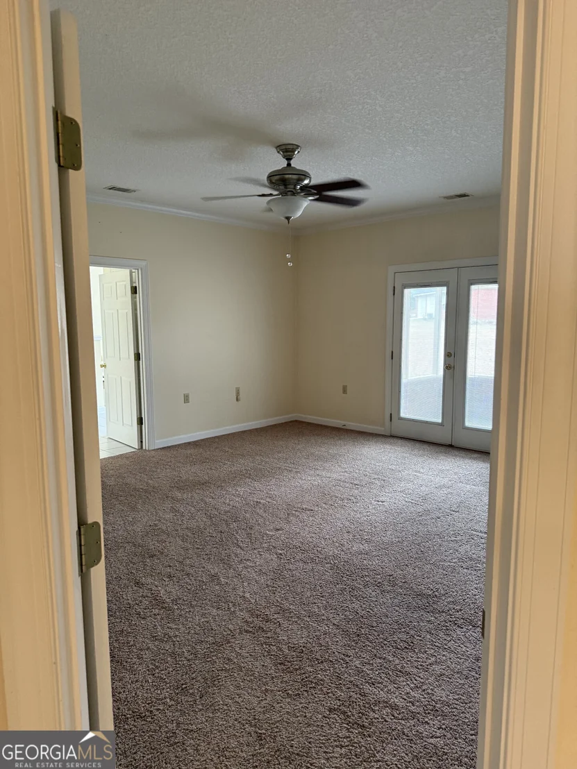 Photo of 102 Oak Circle