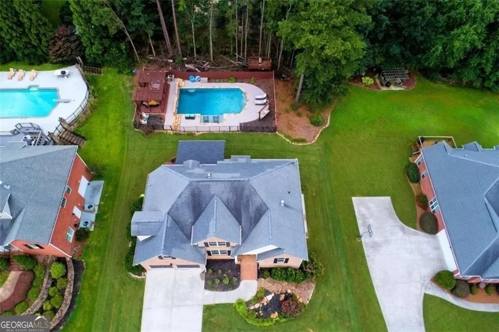Photo of 121 Meadow Creek Circle