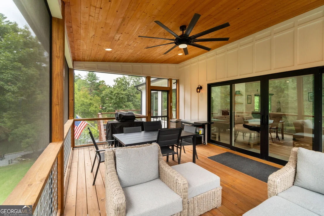 Photo of 3286 Panorama Drive