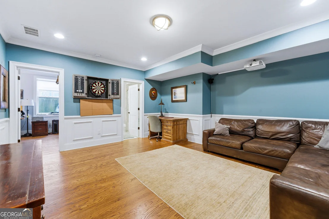 Photo of 1205 Oldfield Road
