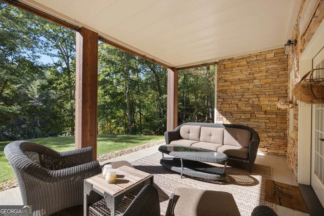 Photo of 505 River Ridge Road