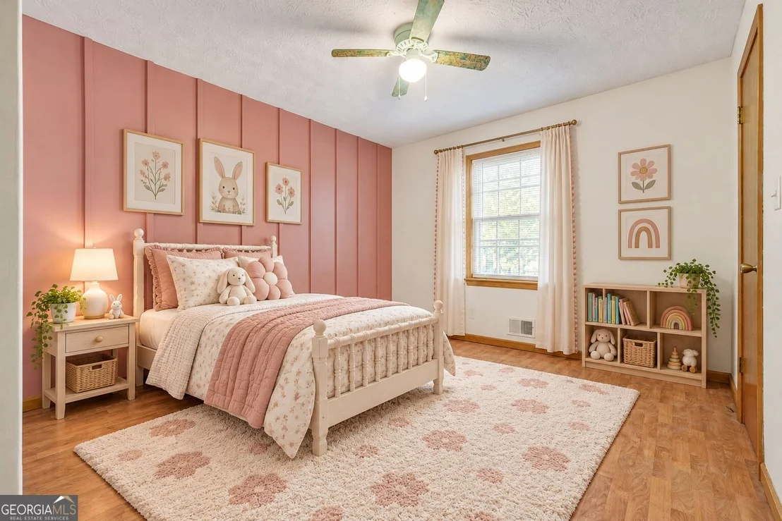 Photo of 370 Davis Road