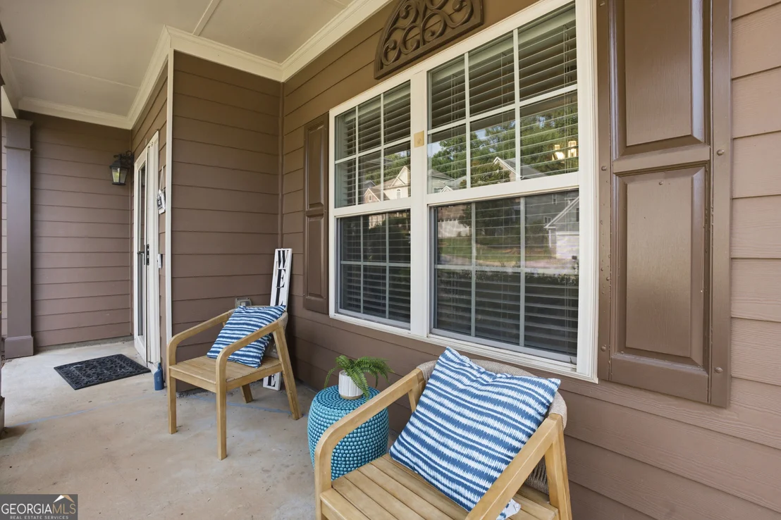 Photo of 423 Crestmont Lane