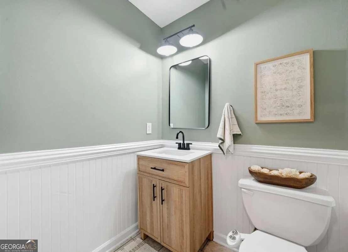 Photo of 3063 Rockview Drive
