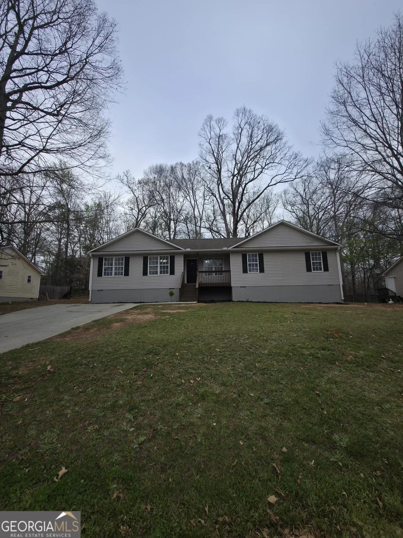 Photo of 274 Chesterton Drive