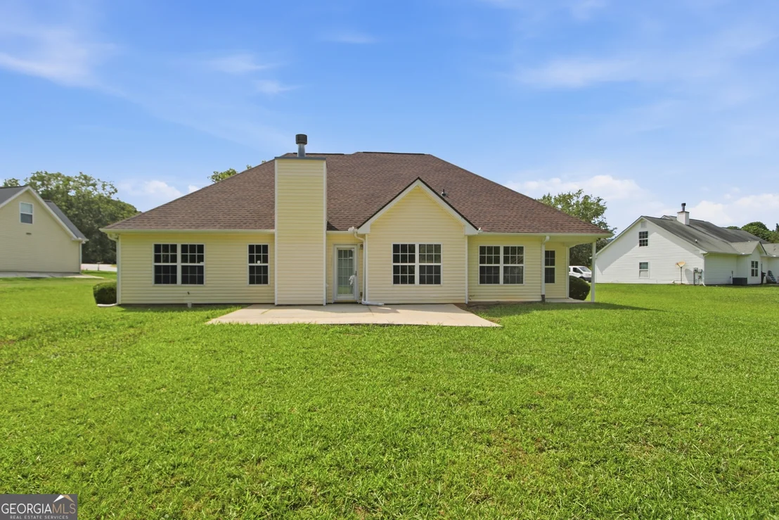 Photo of 30 Maple Trace