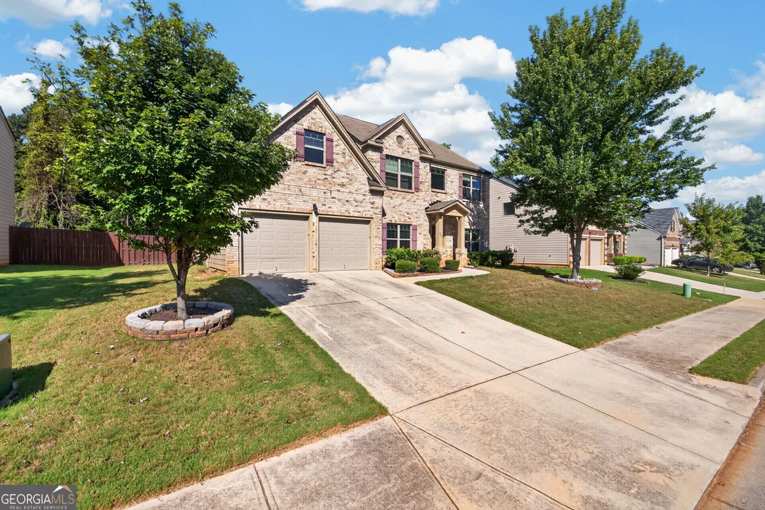 Photo of 225 Mary Jane Lane