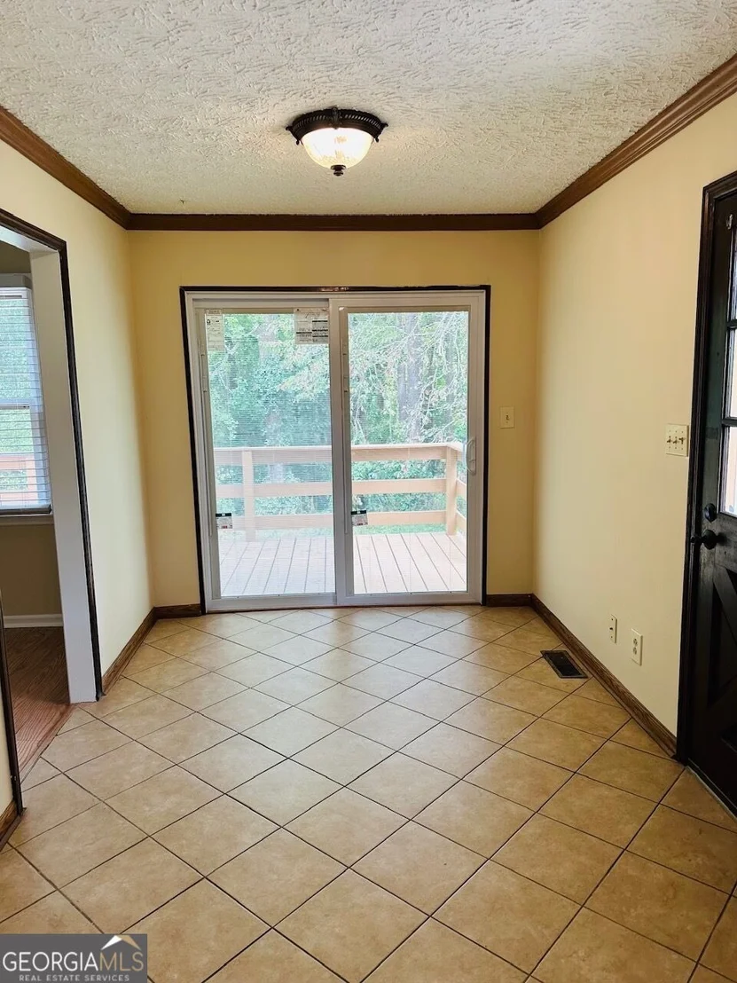 Photo of 115 W Pyne Drive