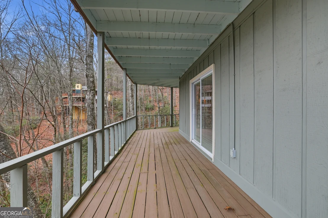 Photo of 578 Saddleback Circle