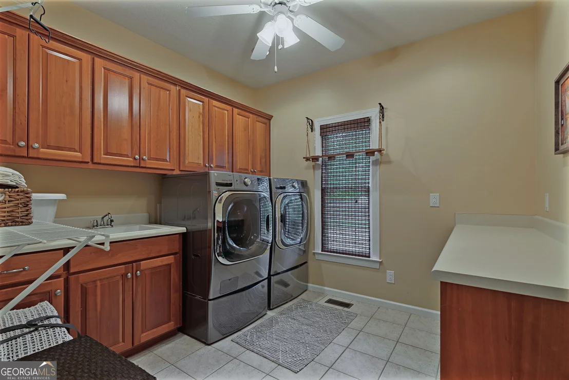 Photo of 4160 Stonegate Drive