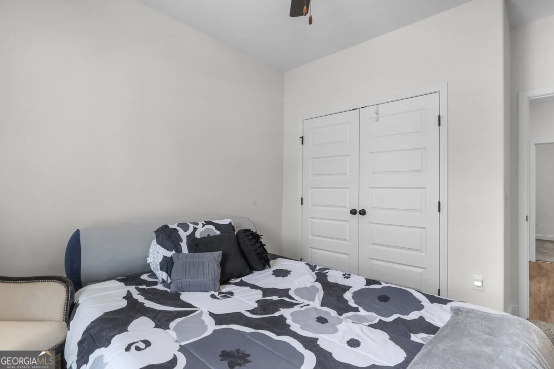 Photo of 166 SE Baker Field Lane
