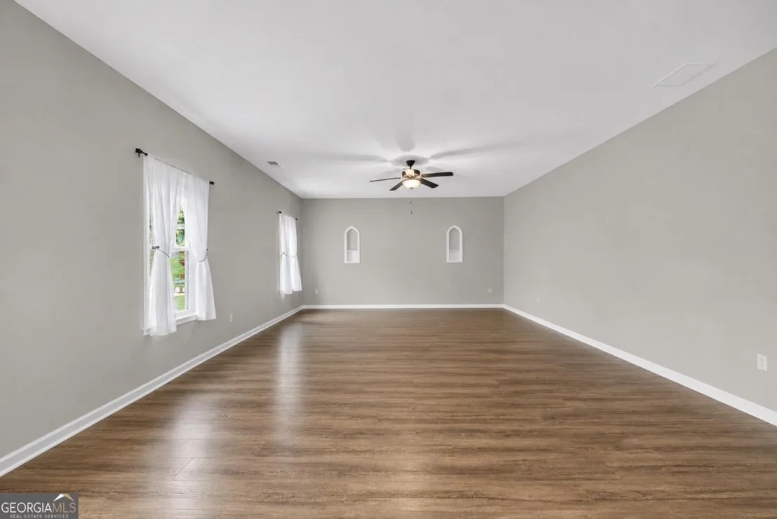 Photo of 141 Lindsey Drive