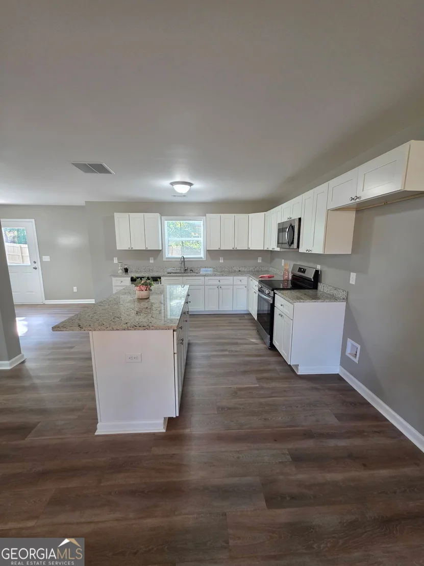 Photo of 111 Charlotte Circle