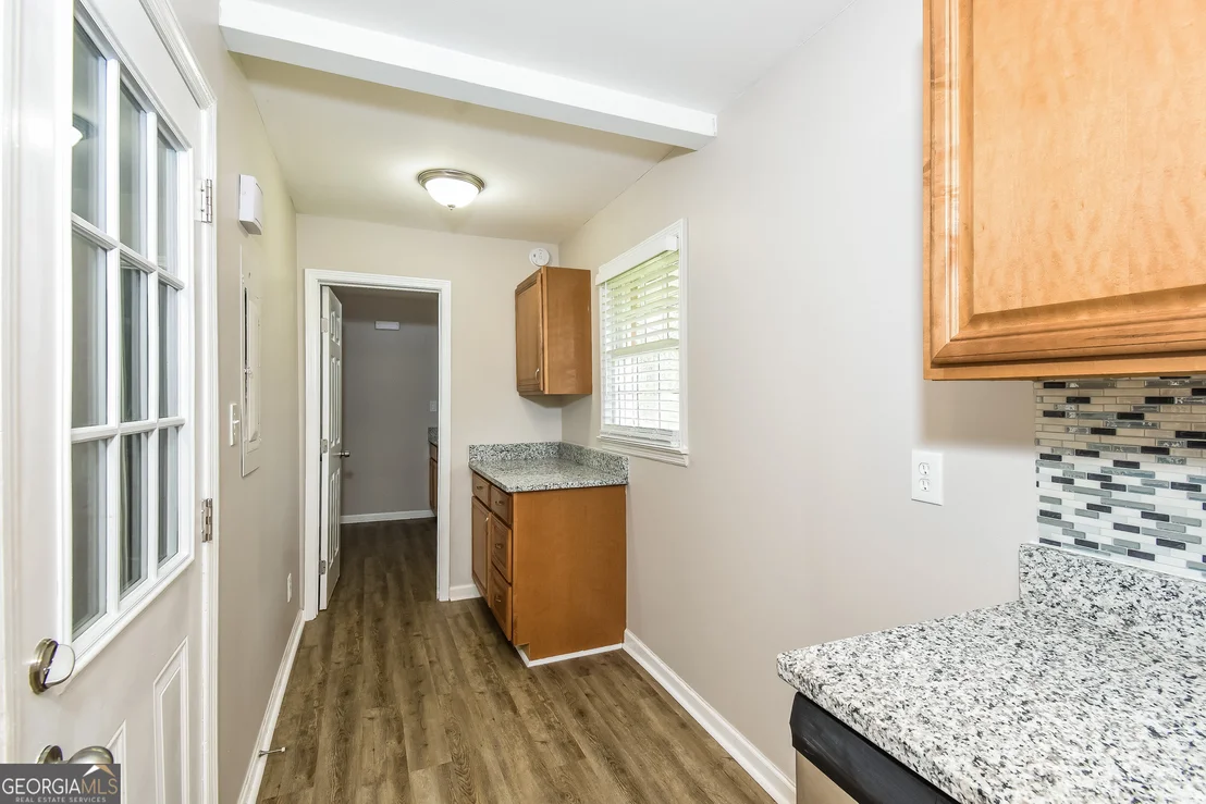 Photo of 6794 Hembree Drive