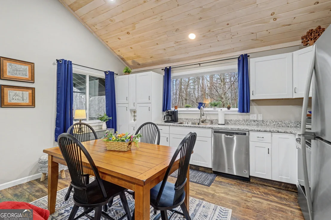 Photo of 84 Creekside Lane