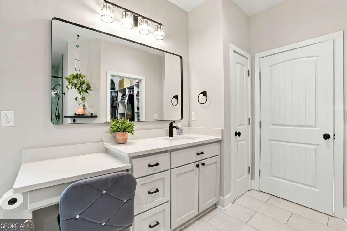 Photo of 1608 Thompson Lane