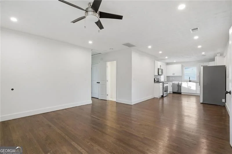 Photo of 303 Glen Iris Drive