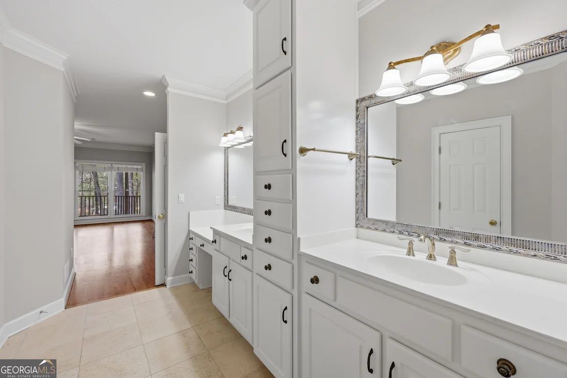 Photo of 3176 Deepwater Drive