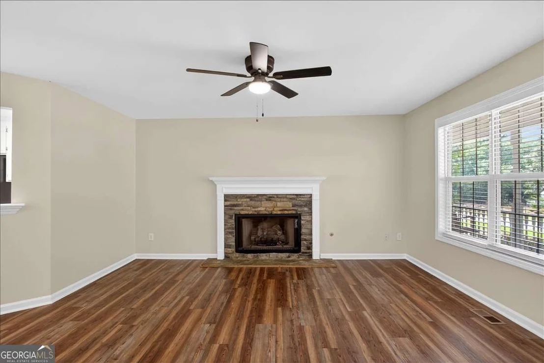Photo of 114 Paul Circle