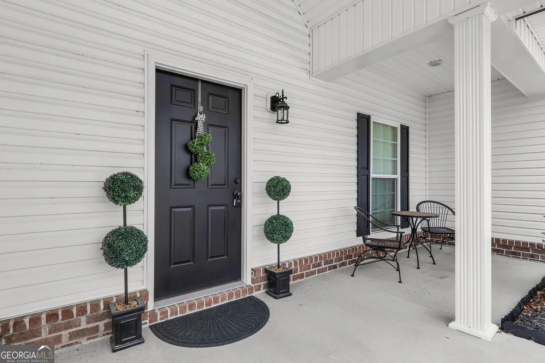 Photo of 166 SE Baker Field Lane
