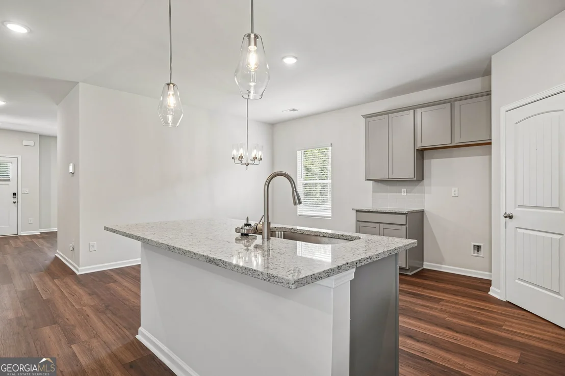 Photo of 140 Post Oak Drive