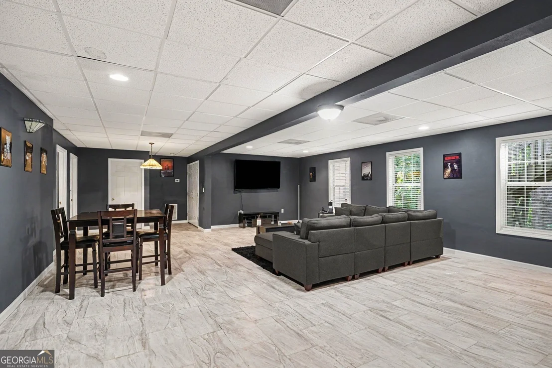Photo of 973 Arbor Way