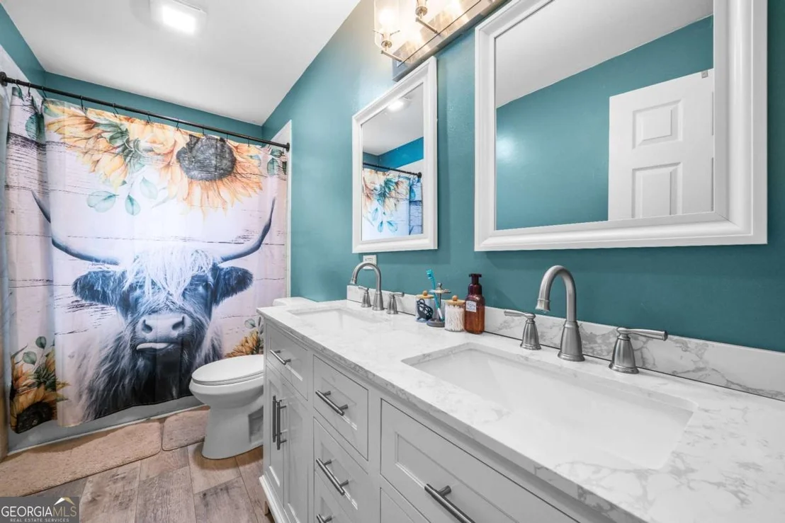 Photo of 112 Greenbriar Drive