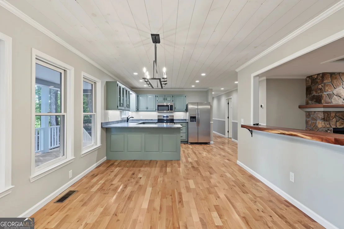 Photo of 623 Deerfield Drive