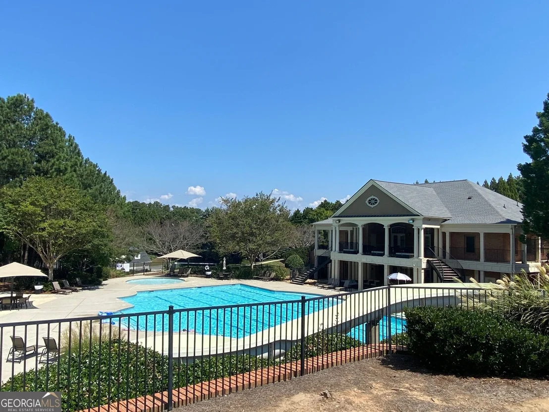 Photo of 321 Bournemouth Drive