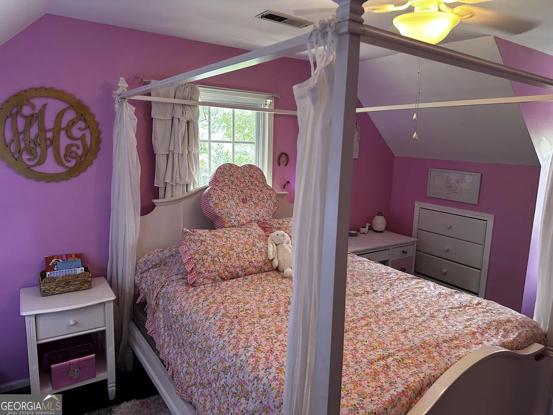 Photo of 692 Crawford Circle