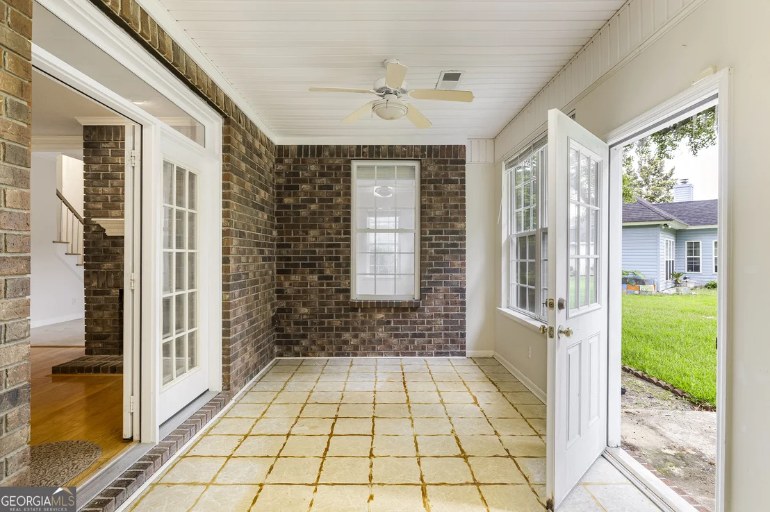 Photo of 205 Meadowlark Circle