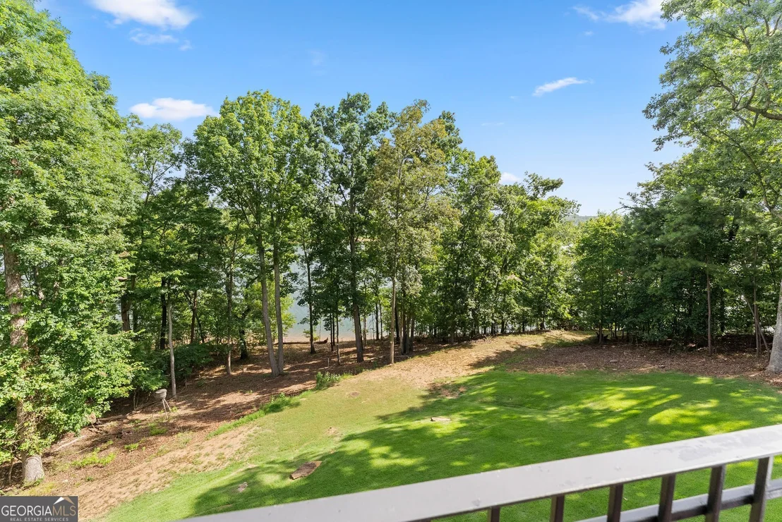 Photo of 2819 Point Overlook