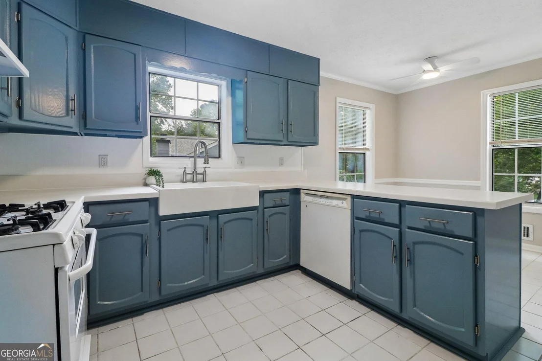 Photo of 385 Tyson Circle