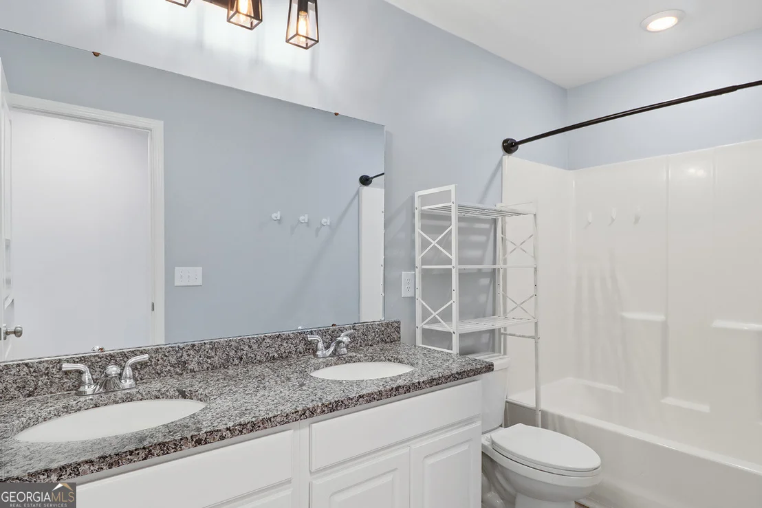 Photo of 120 Greenbriar Drive