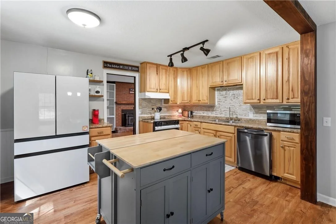 Photo of 205 W 4Th Street
