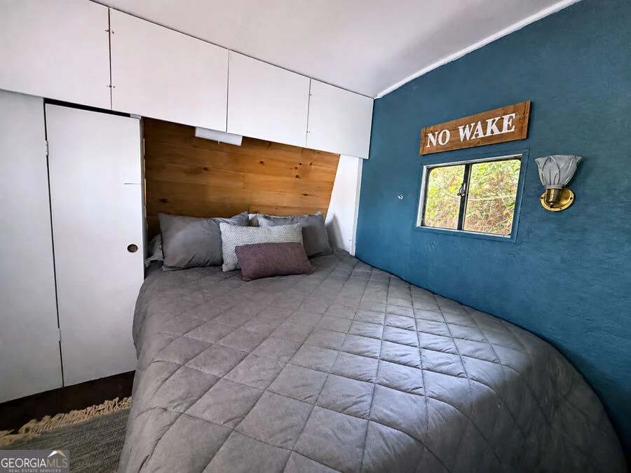 Photo of 332 Addis Circle