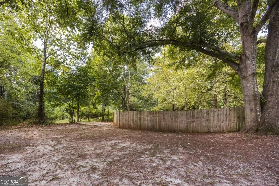 Photo of 1186 ROBERT HARDEMAN Road