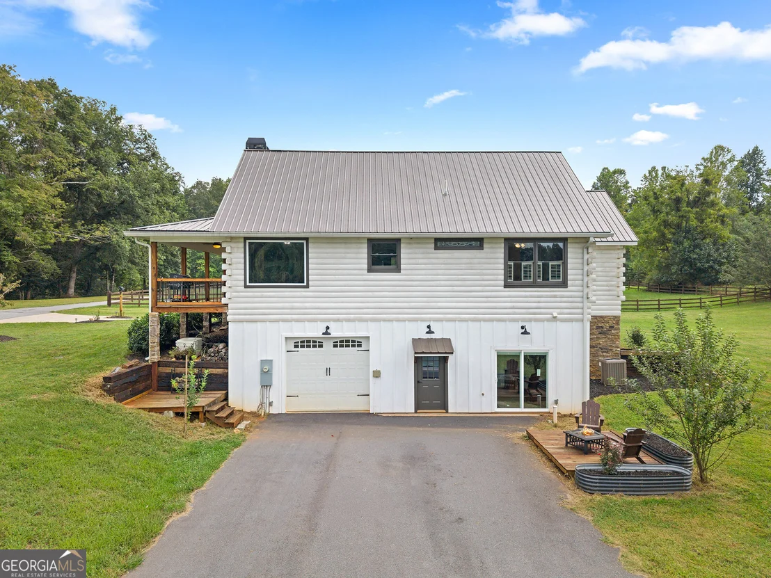 Photo of 135 Mountain Ridge Drive