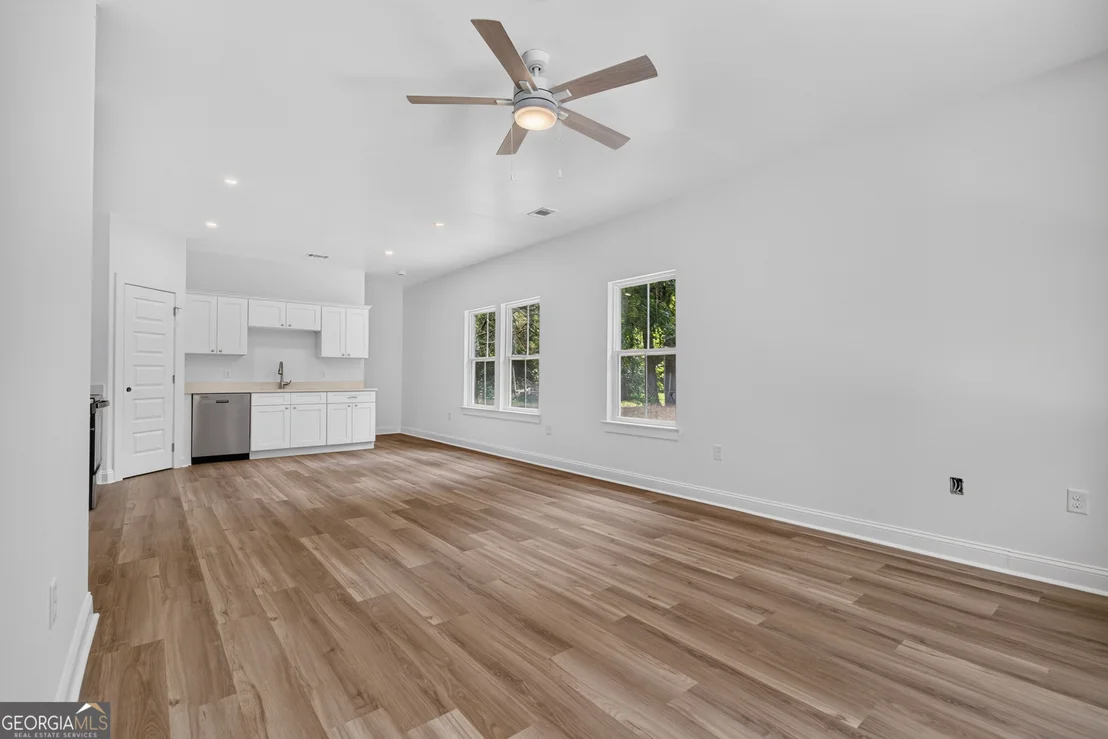 Photo of 1096 Casey Road